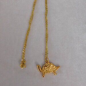 Ladies "Fun" Turtle Necklace